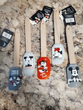 Disney Mickey & Minnie Silicone Spatula Set - Red, Gray, White New